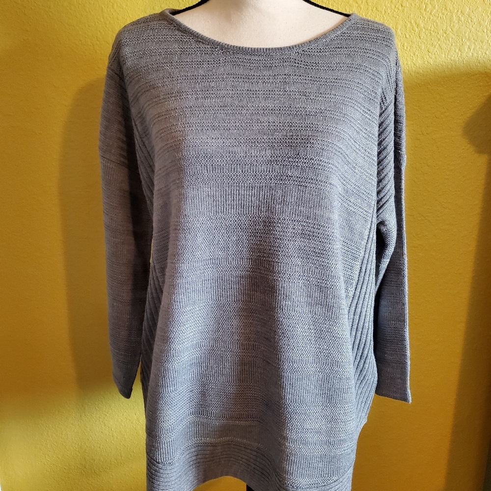 Lee 1X Grey Sweater